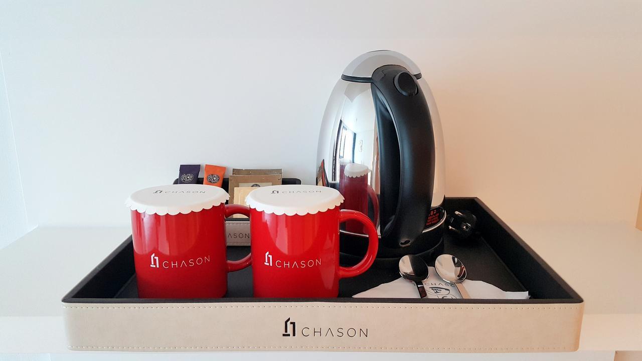 Chason Hotel The Smile Сеогвипо Екстериор снимка