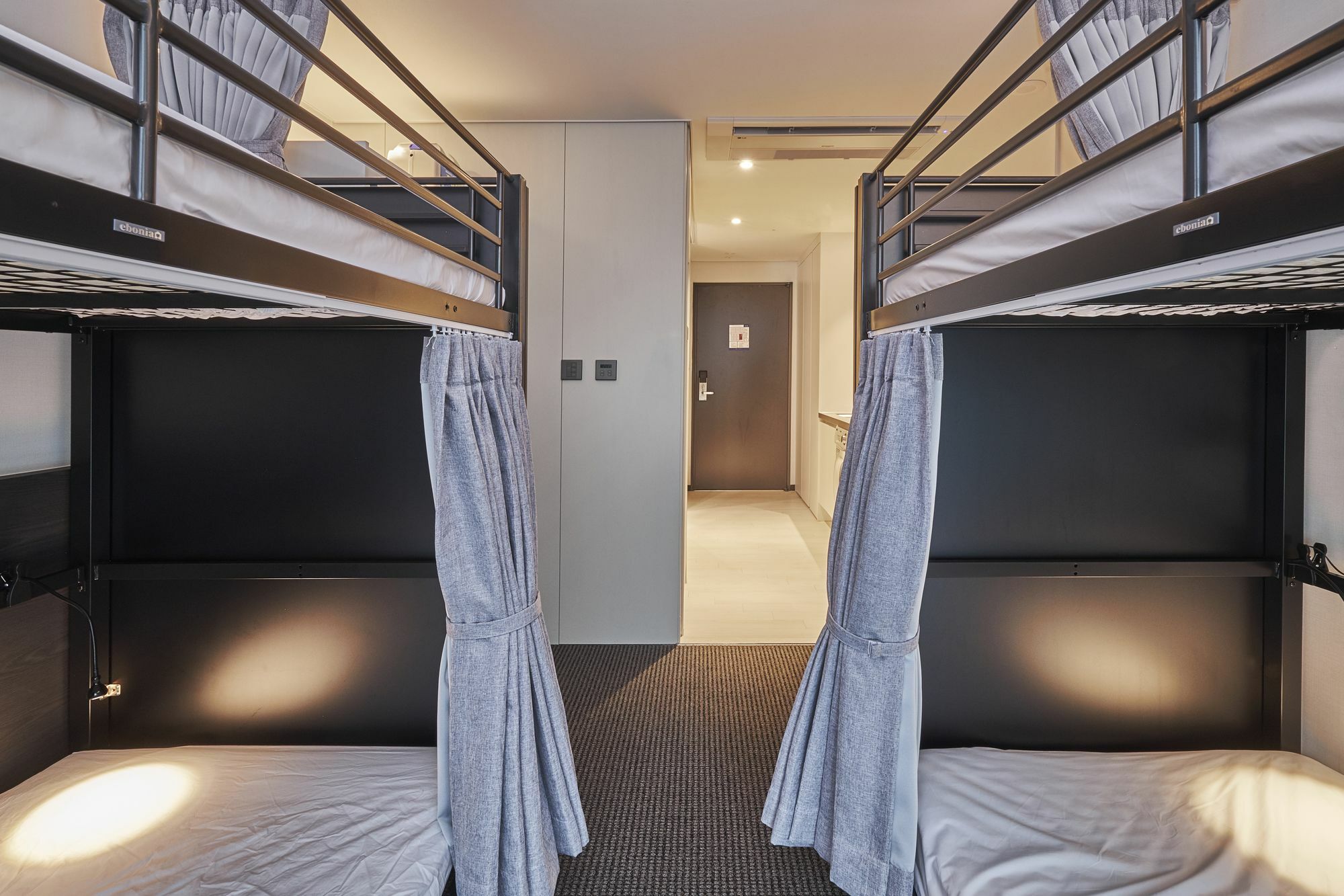 Chason Hotel The Smile Сеогвипо Екстериор снимка